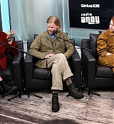 Emma_Stone_-_SiriusXM_s_Town_Hall_with_cast_of_Bugonia2C_SiriusXM_Studios2C_New_York_City_October_20_2025_05.jpg
